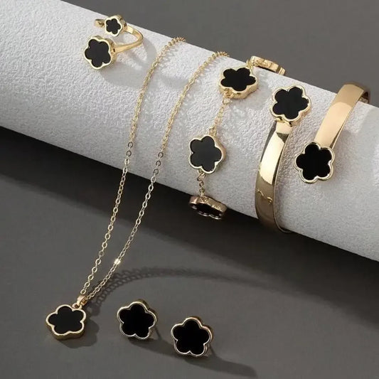 Fine or Fashion Stainless Steel Five Leaf Clover Jewelry Set