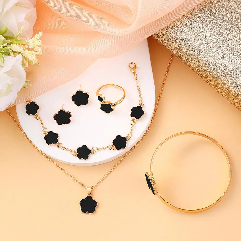 Fine or Fashion Stainless Steel Five Leaf Clover Jewelry Set